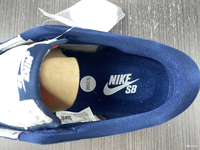 Reps TBK Jordan SB Low Midnight Navy CJ7891-400 1 0820